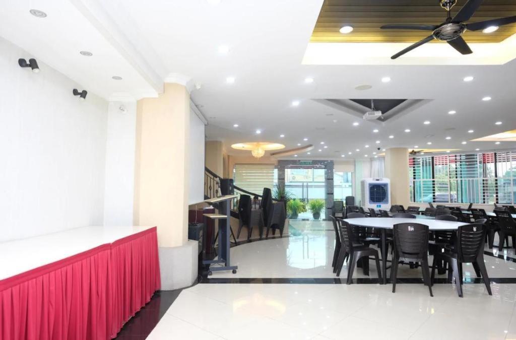 Rayyan Soffea Hotel Kota Bharu Esterno foto